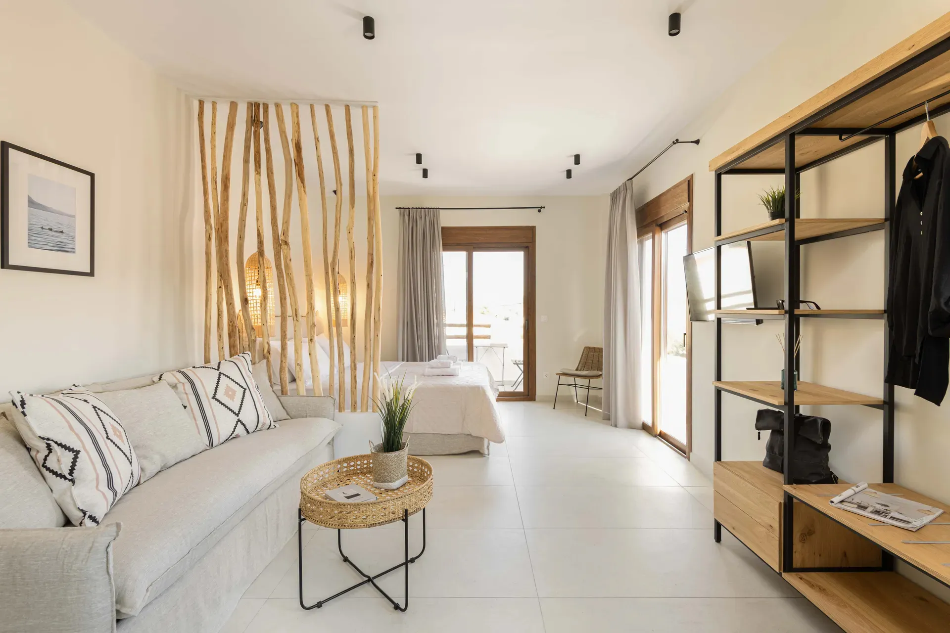 Tiara Holidays - Palm Residences - Premium Residence - bedroom